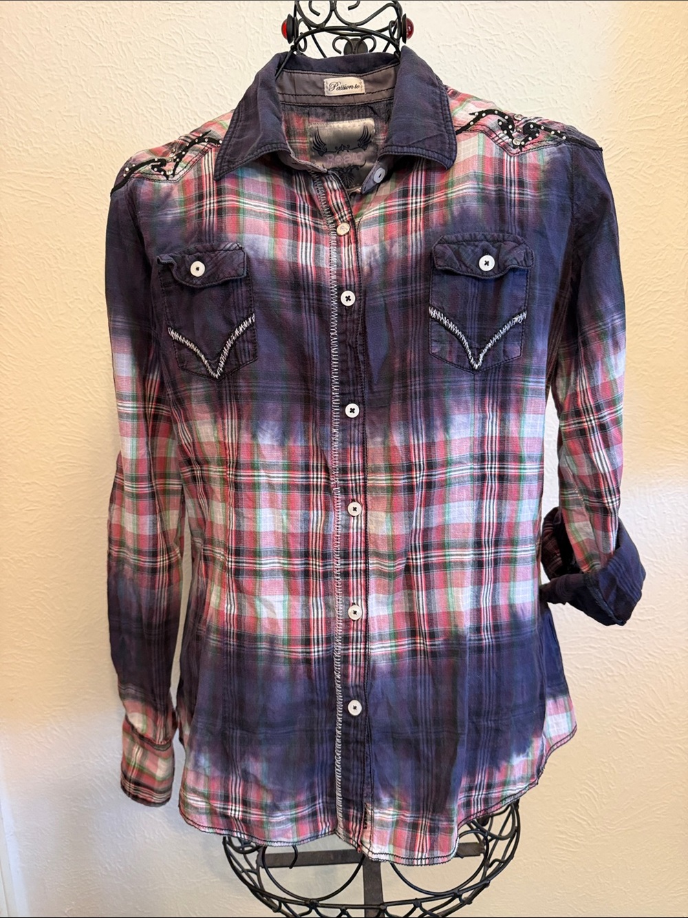 🤠🤠🤠BOGOHO🤠🤠🤠Purple and Pink Plaid Button-Down Shirt-Large